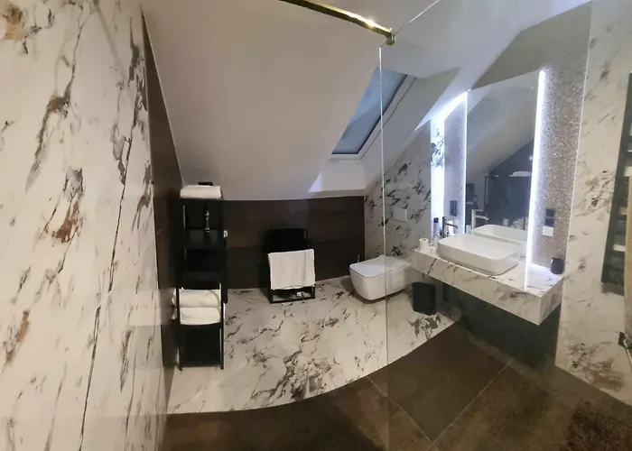 펜션 Pustelnika Nad Brennica 브렌나