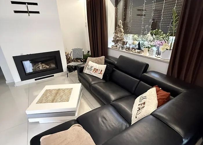 Pustelnika Nad Brennica 펜션 브렌나